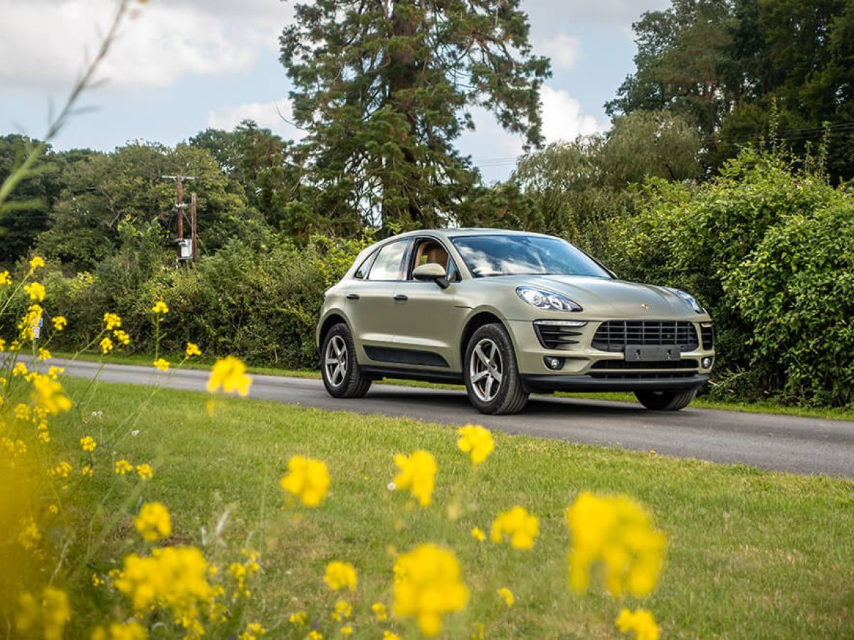 2015 Porsche Macan
