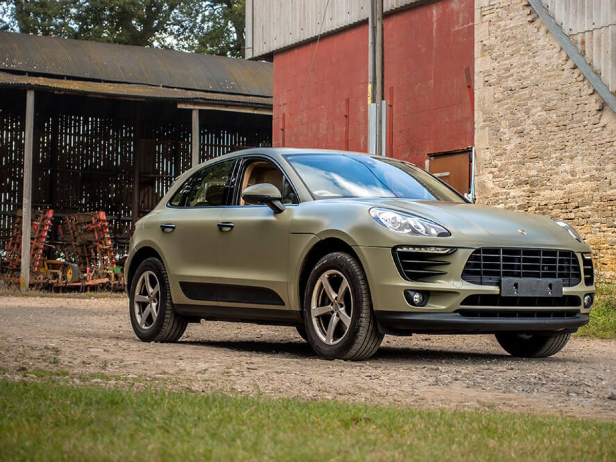 2015 Porsche Macan