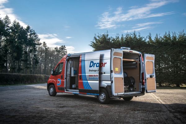 Drain Doctor Van Graphic